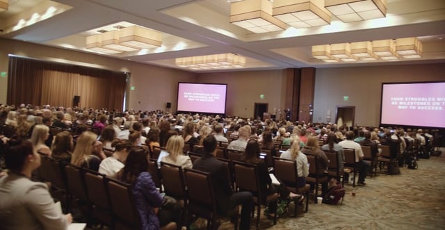Nick Presenting at INBOUND17.jpg